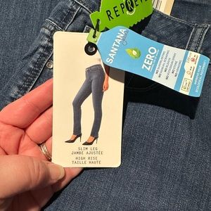 New!! Santana jeans, straight leg, tummy control size 14